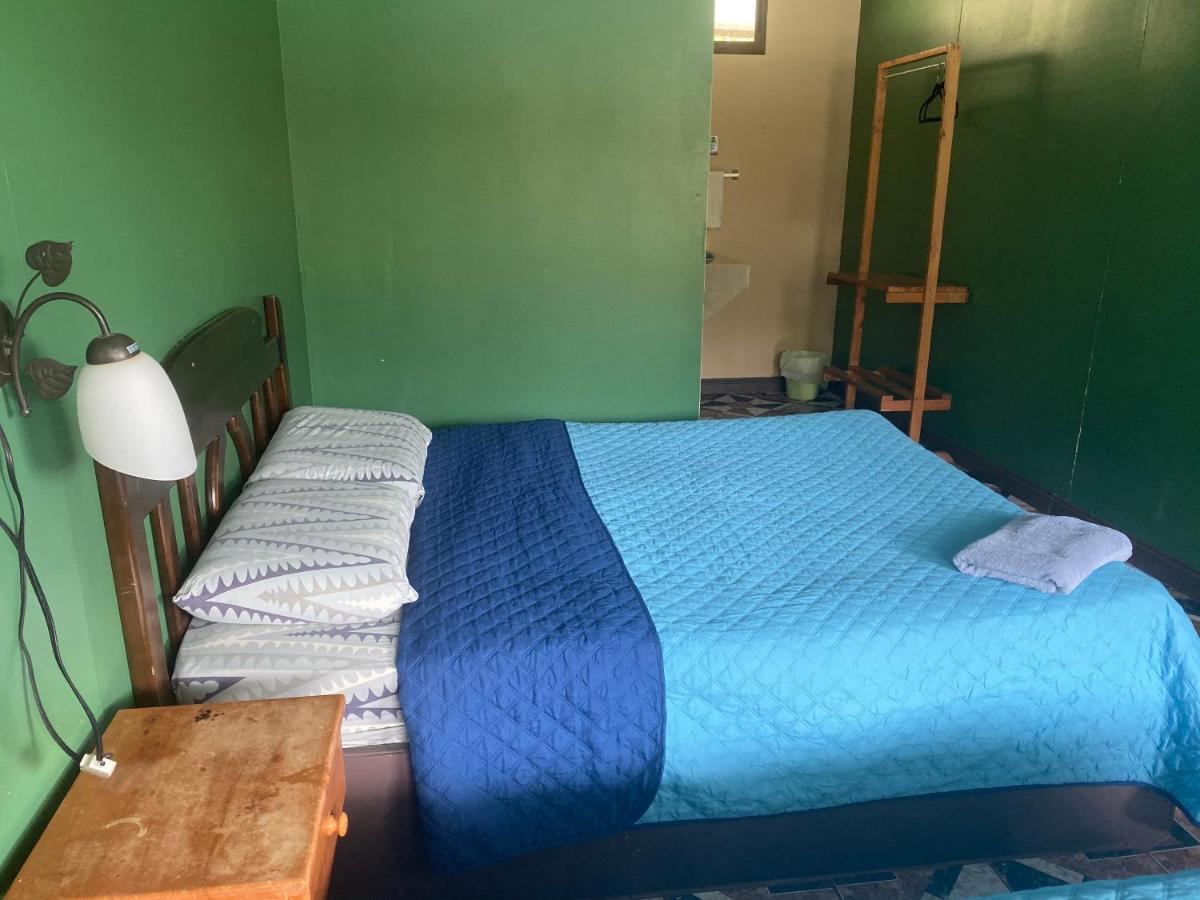 Hotel Uran Rivas Zewnętrze zdjęcie